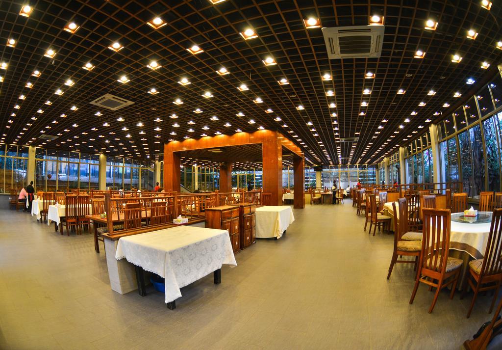Arirang Hotel Kampala Eksteriør bilde