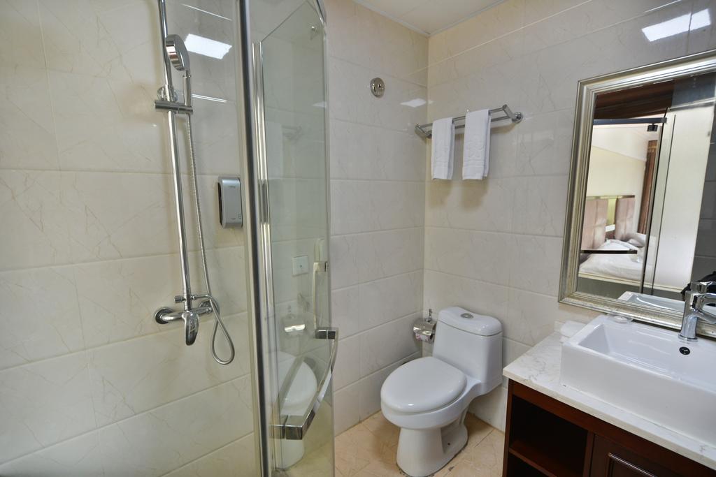 Arirang Hotel Kampala Eksteriør bilde