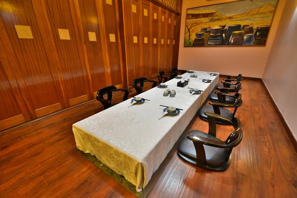 Arirang Hotel Kampala Eksteriør bilde